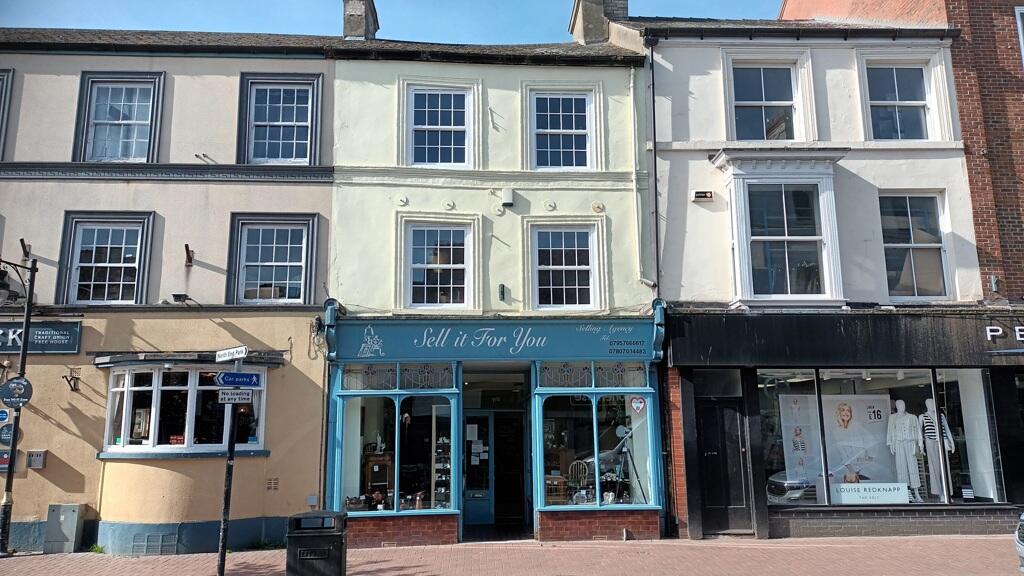 Main image of property: 2 Market Place, Driffield, East Riding of Yorkshire, YO25 6AP