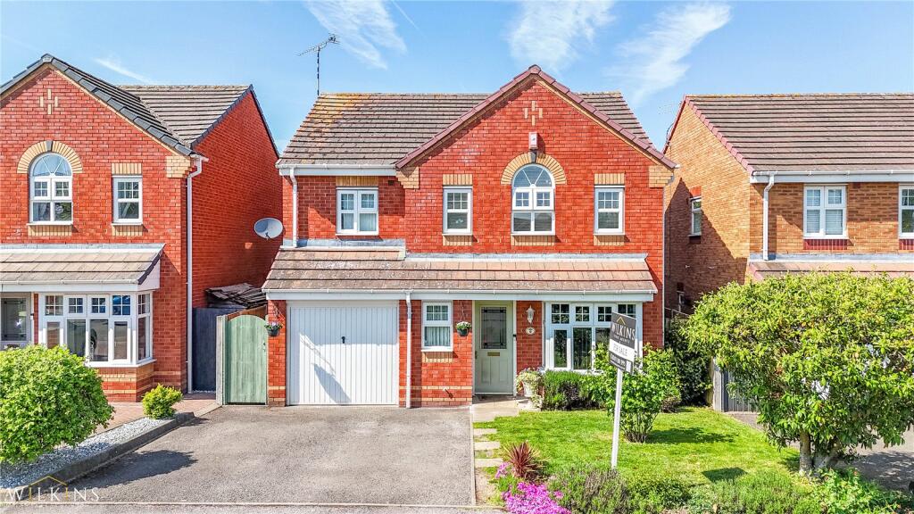 Main image of property: Winterborne Gardens, Nuneaton, Warwickshire, CV10