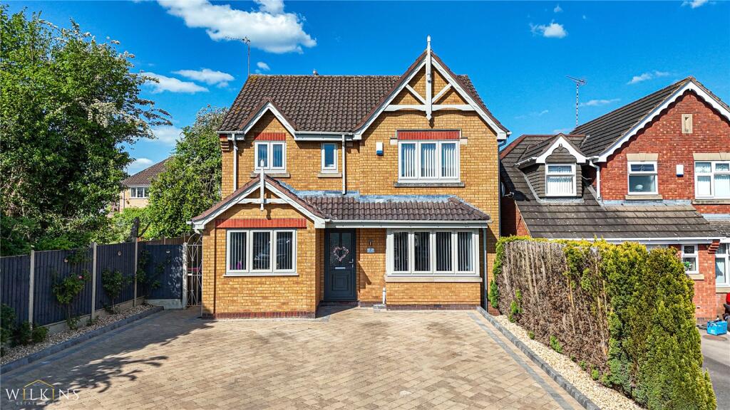 Main image of property: Laurel Drive, Hartshill, Nuneaton, Warwickshire, CV10