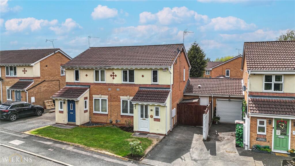 Main image of property: Hollyhurst, Bedworth, Warwickshire, CV12