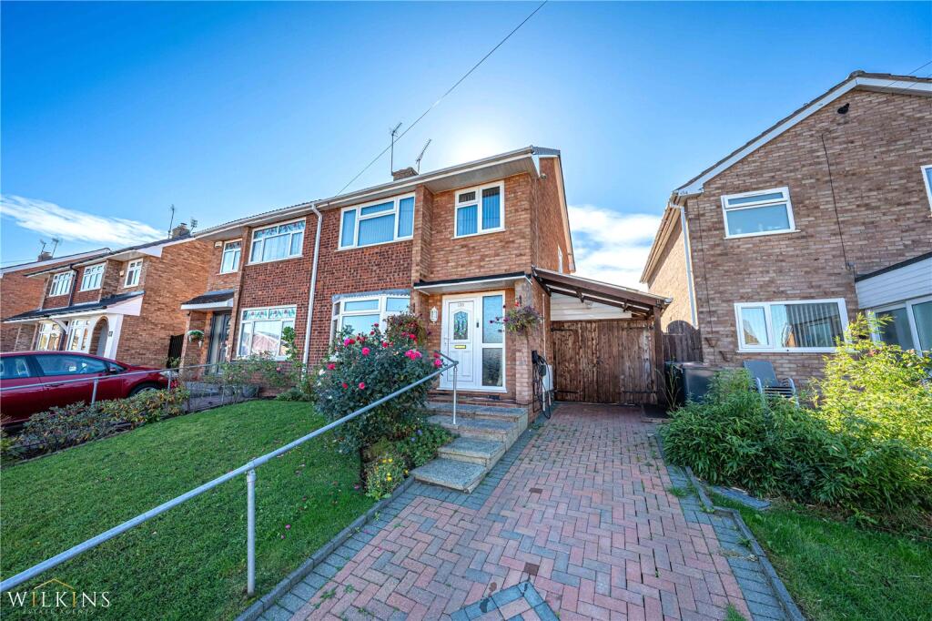 Main image of property: Berwyn Way, Nuneaton, Warwickshire, CV10