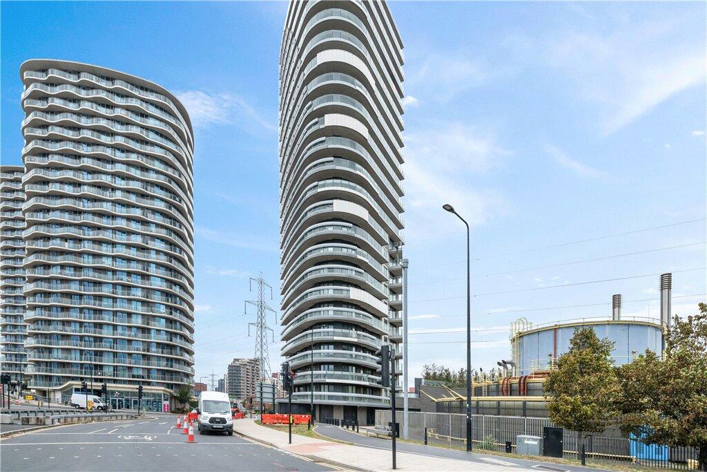 Main image of property: Gateway Tower, 28 Western Gateway, London, E16