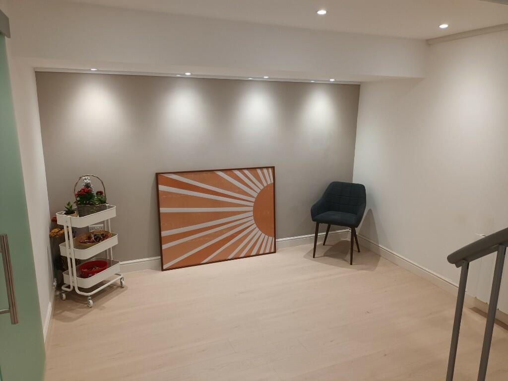 Additional property image - Hotwell Road, Bristol, BS8