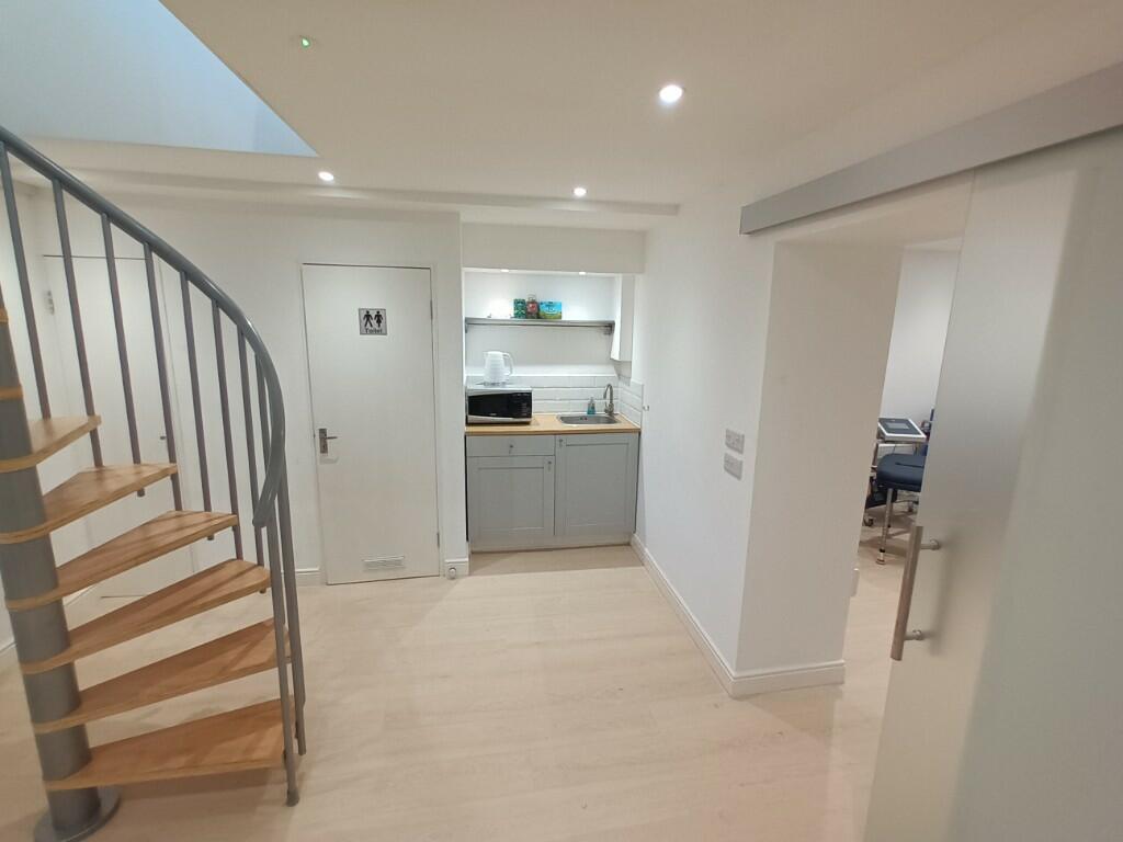 Additional property image - Hotwell Road, Bristol, BS8