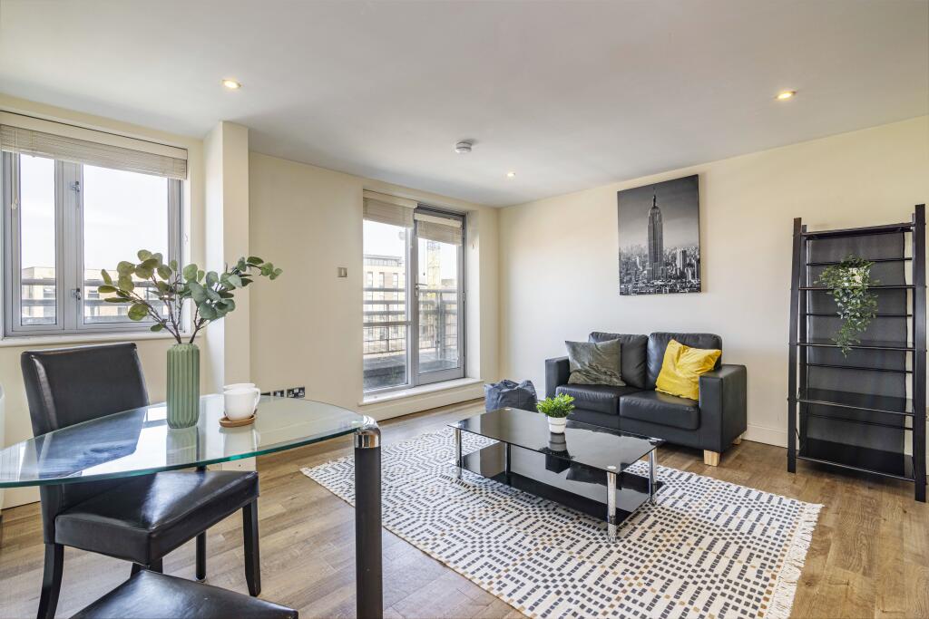 Main image of property: Ropewalk Court, City Centre , Nottingham