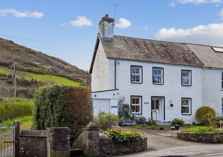 Main image of property: Llanrhystud, Cardiganshire, Ceredigion, Mid Wales, SY23
