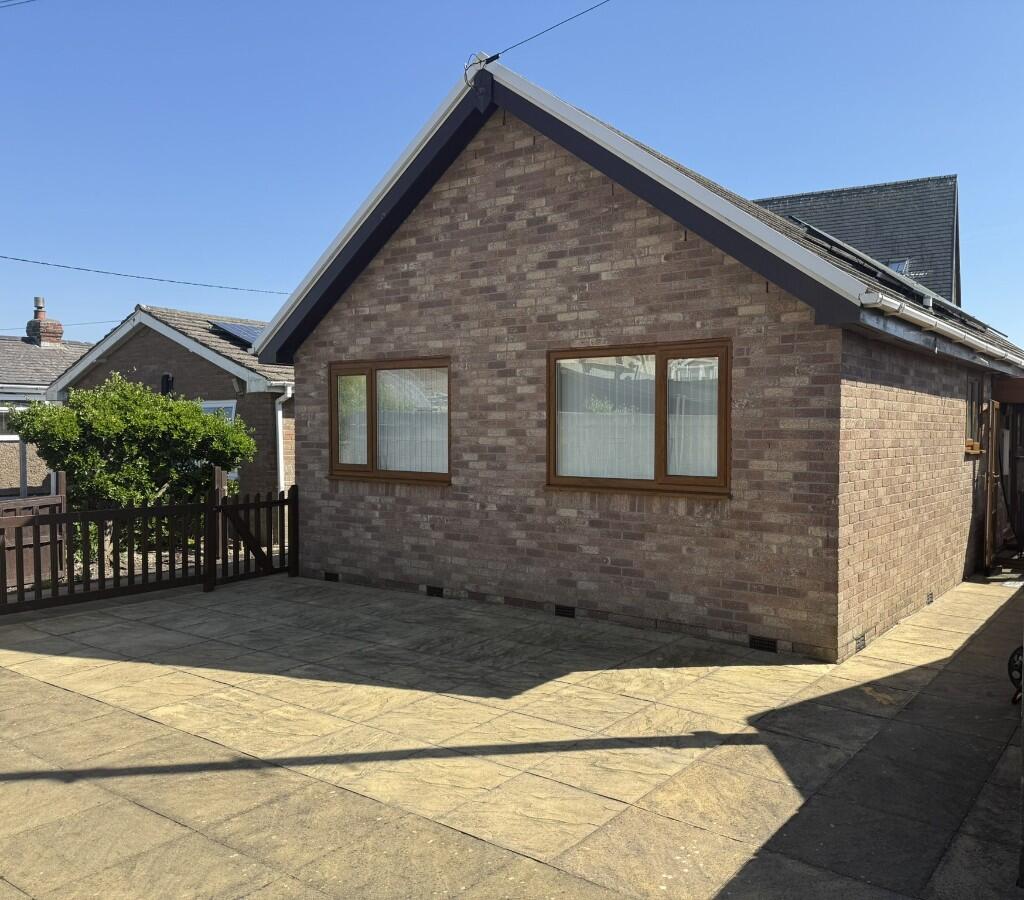 Main image of property: Borth, Cardiganshire, Ceredigion, Mid Wales, SY24