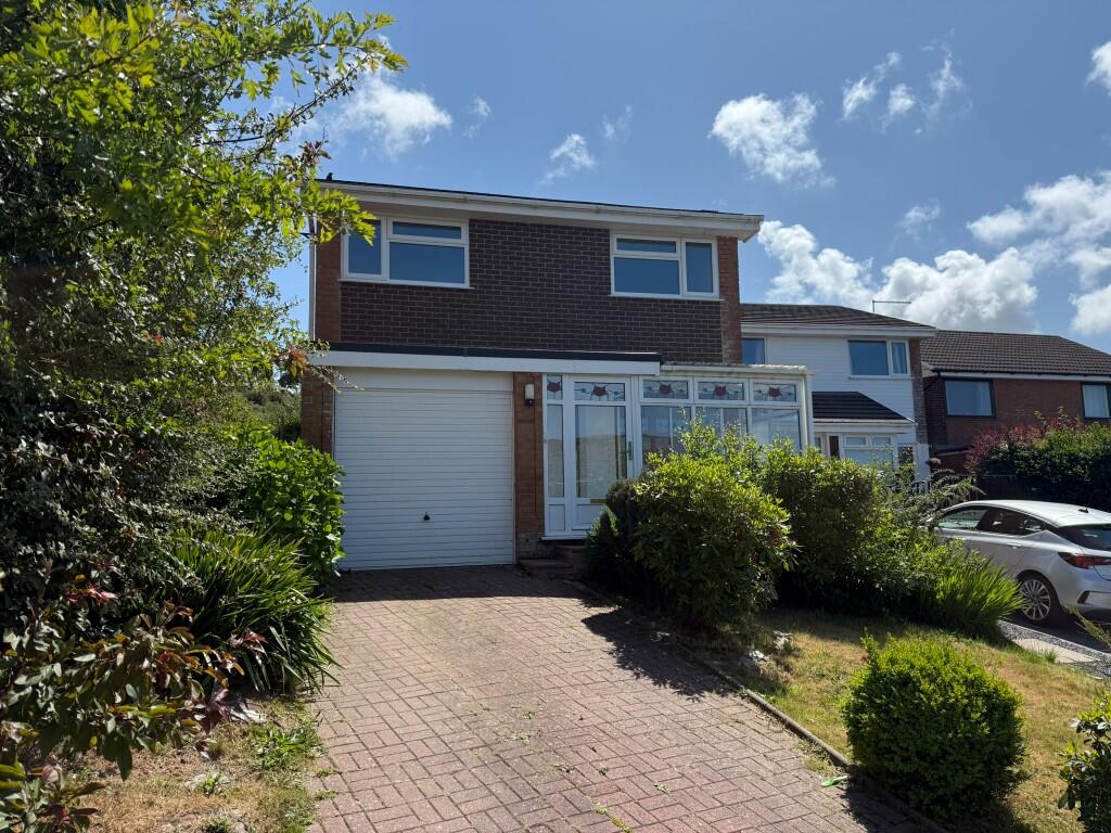 Main image of property: Maesceinion, SY23