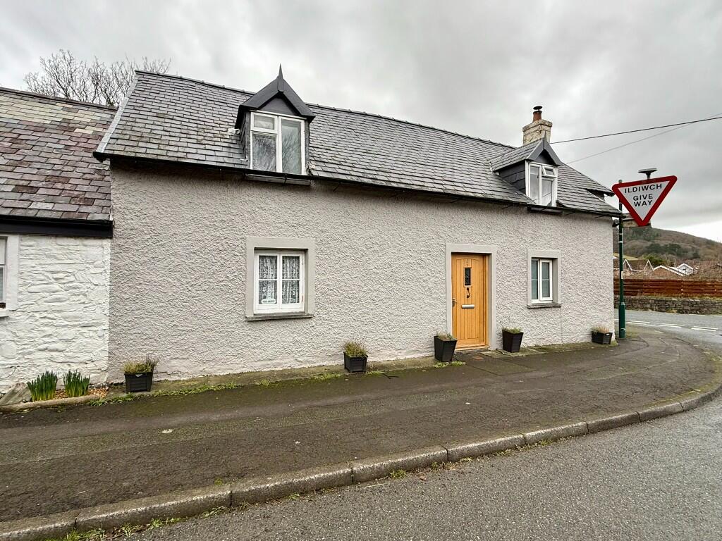 Main image of property: Llangorwen Clarach
