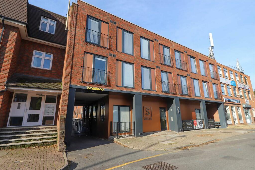 Main image of property: 260 Field End Road, Ruislip