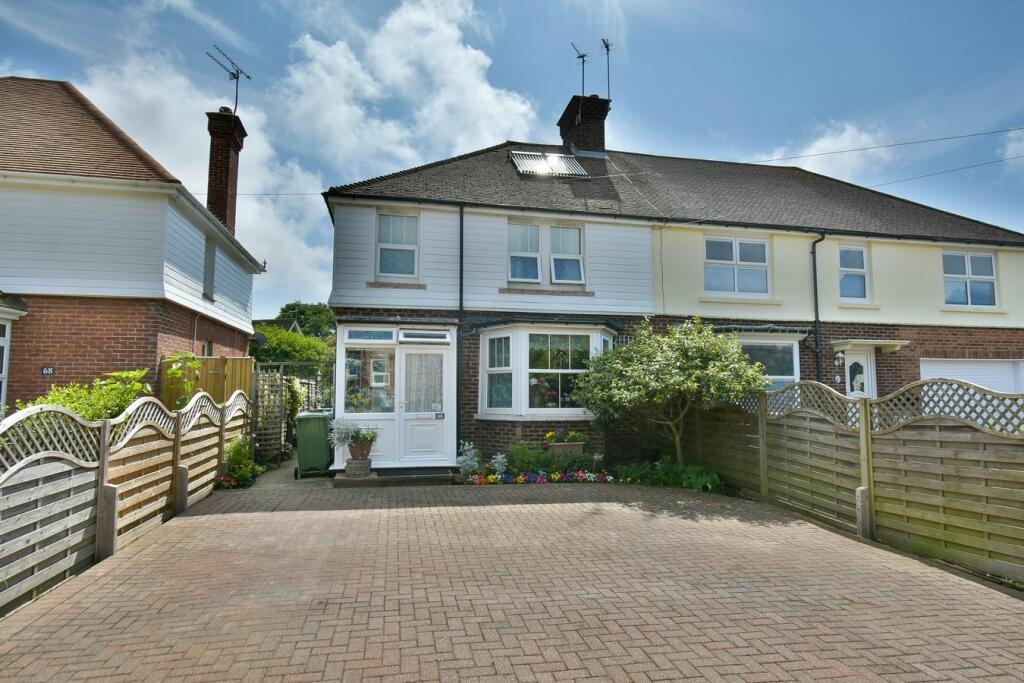 2 bedroom semidetached house for sale in Peartree Lane, BexhillonSea, TN39