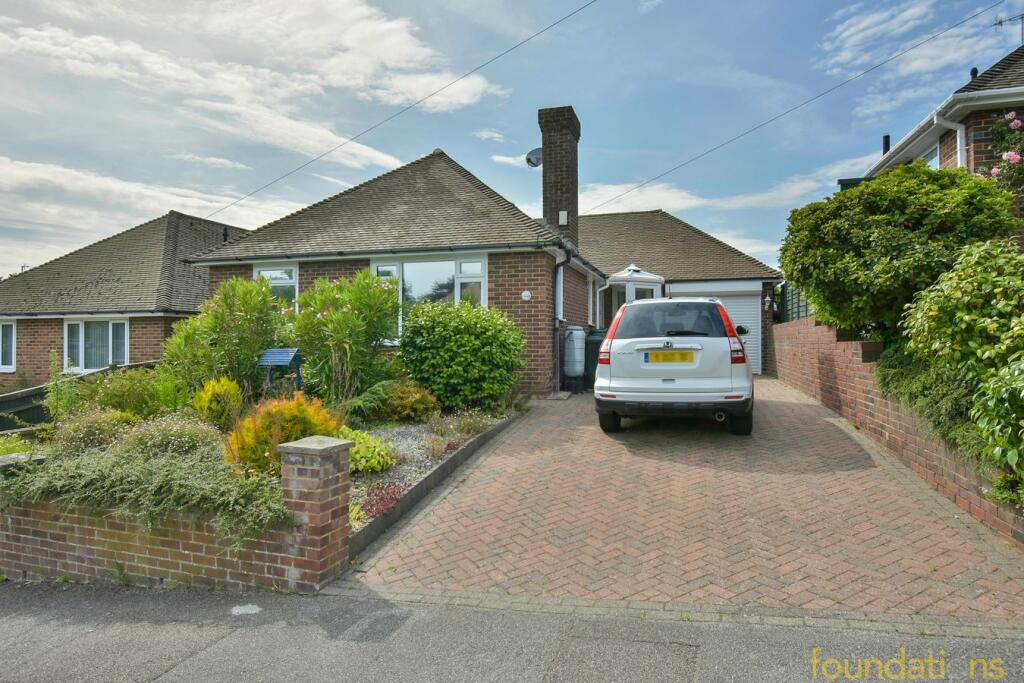 2 bedroom detached bungalow for sale in St Peters Crescent, Bexhillon