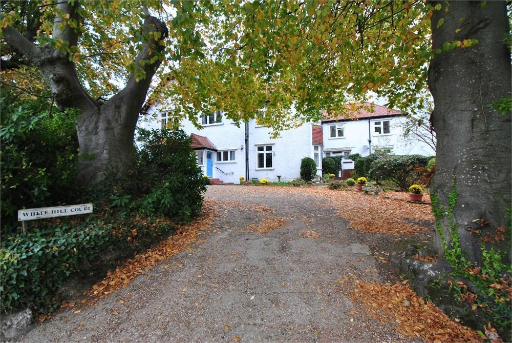 2 bedroom flat for sale in Whitehill Court, Whitehill Avenue, BEXHILL