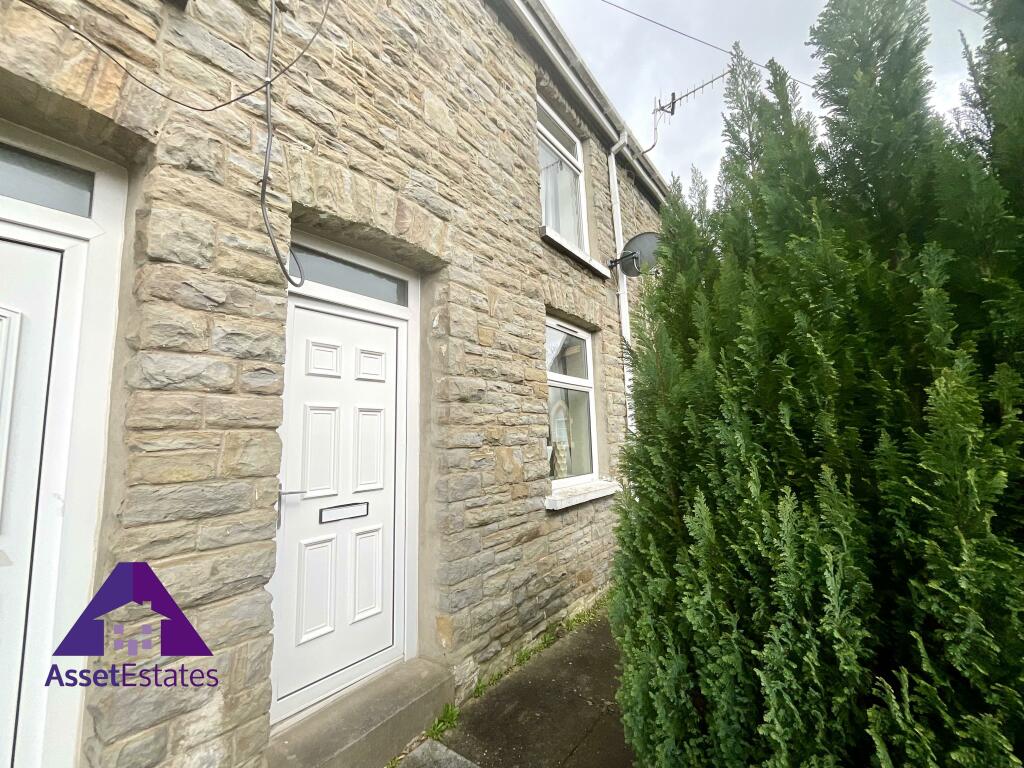 2 bedroom terraced house for sale in Woodside Terrace, Llanhilleth