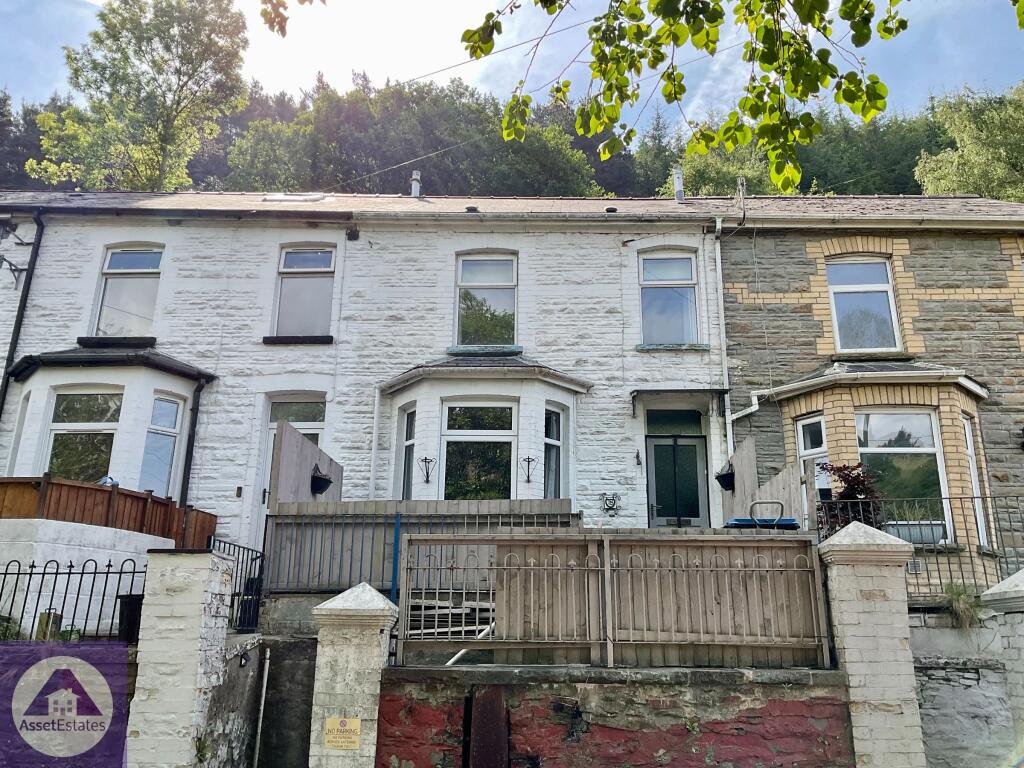 2 bedroom terraced house