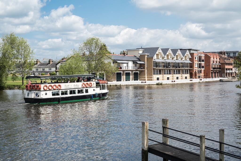 Main image of property: RIVERSIDE APARTMENT 