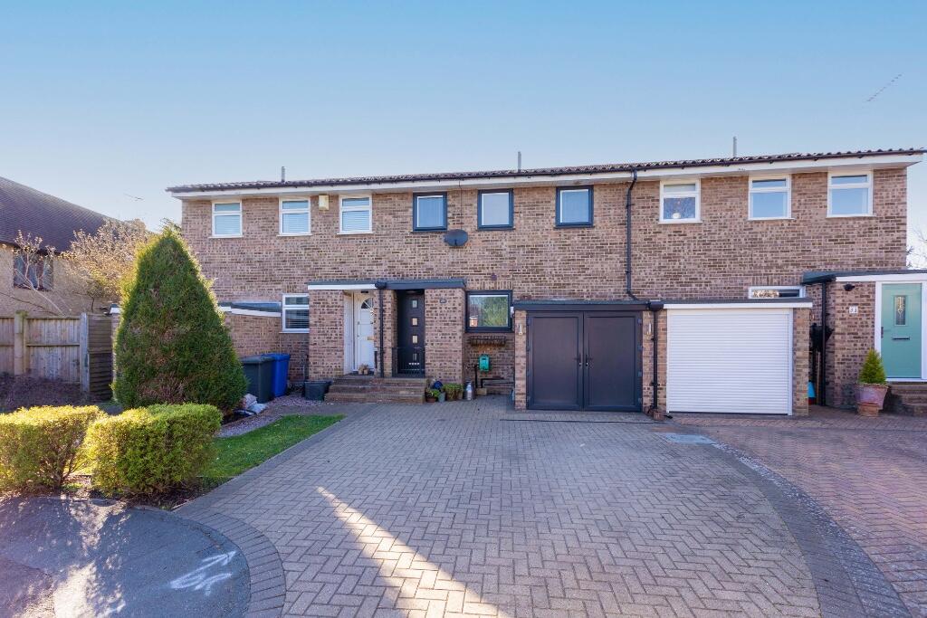 Main image of property: Bunces Close, Eton Wick SL4