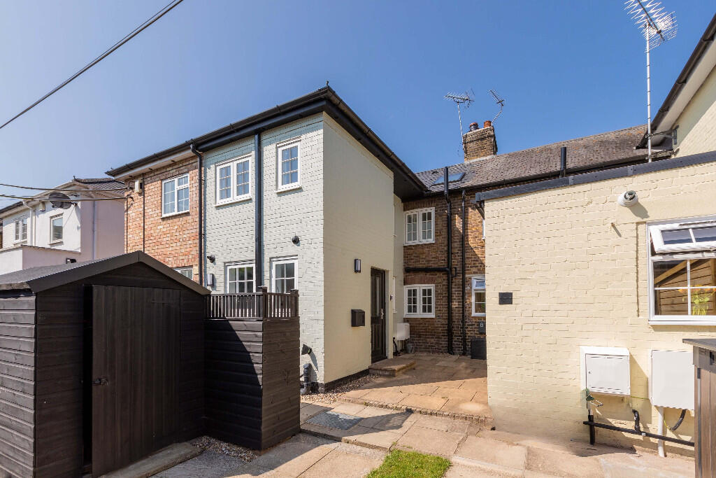 Main image of property: Emlyn Buildings, Brocas Street, Eton, SL4