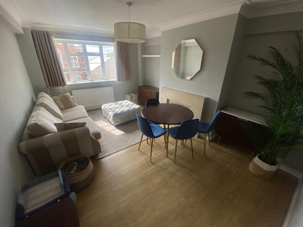 Main image of property: Streatham High Road, London, SW16