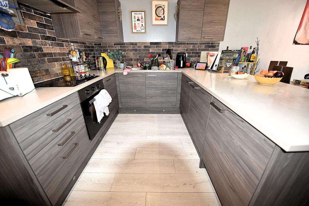 Main image of property: Aire Street