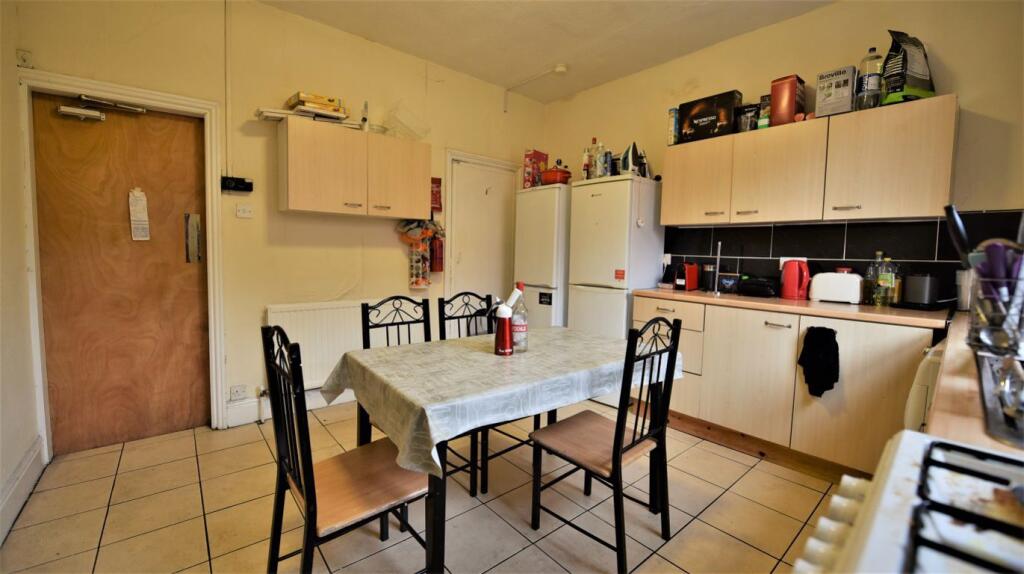 Main image of property: 28 Welton Place