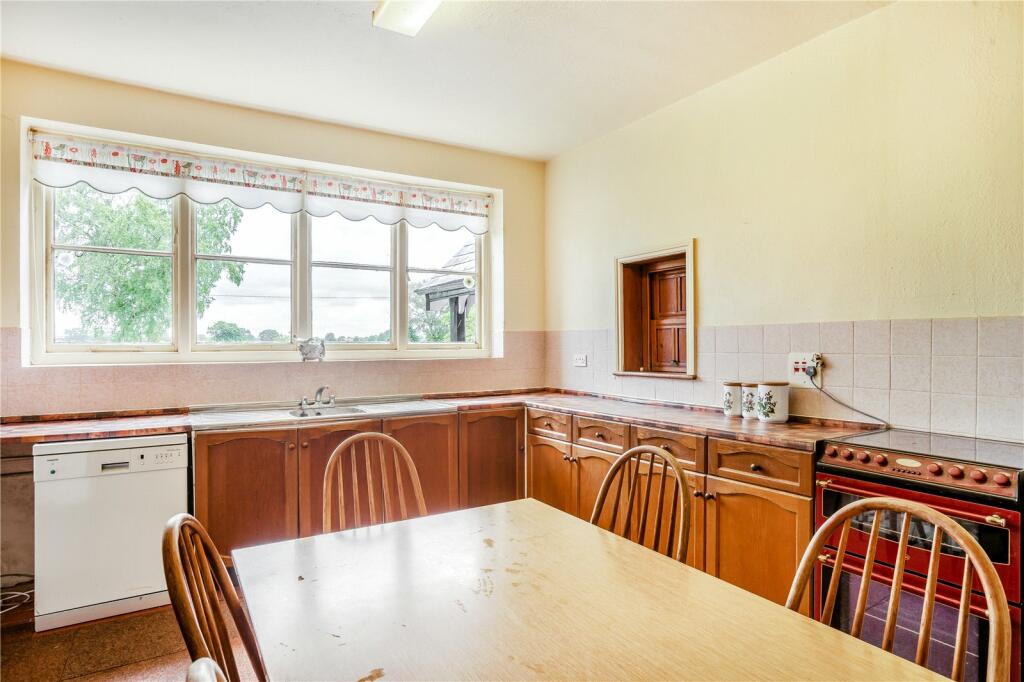 Additional property image - Farndon, Chester, Cheshire