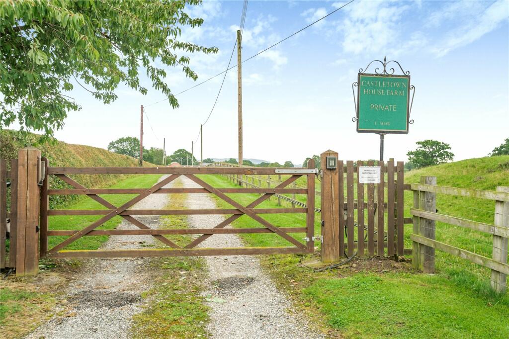 Additional property image - Farndon, Chester, Cheshire