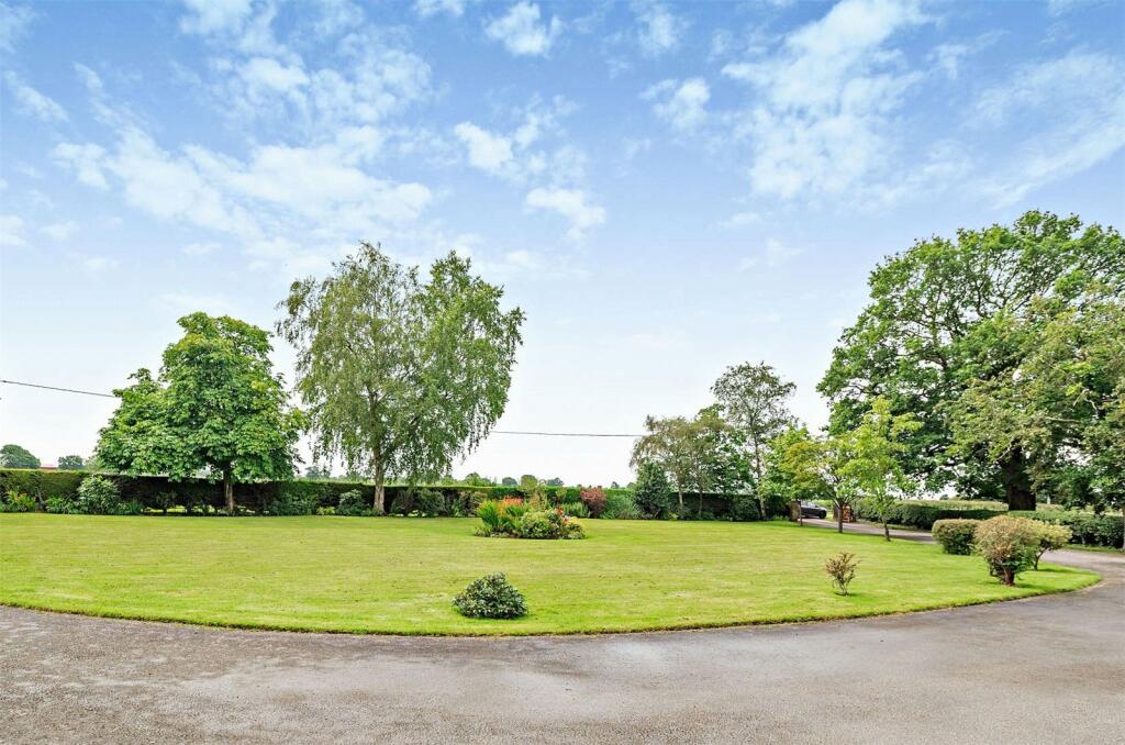 Additional property image - Farndon, Chester, Cheshire