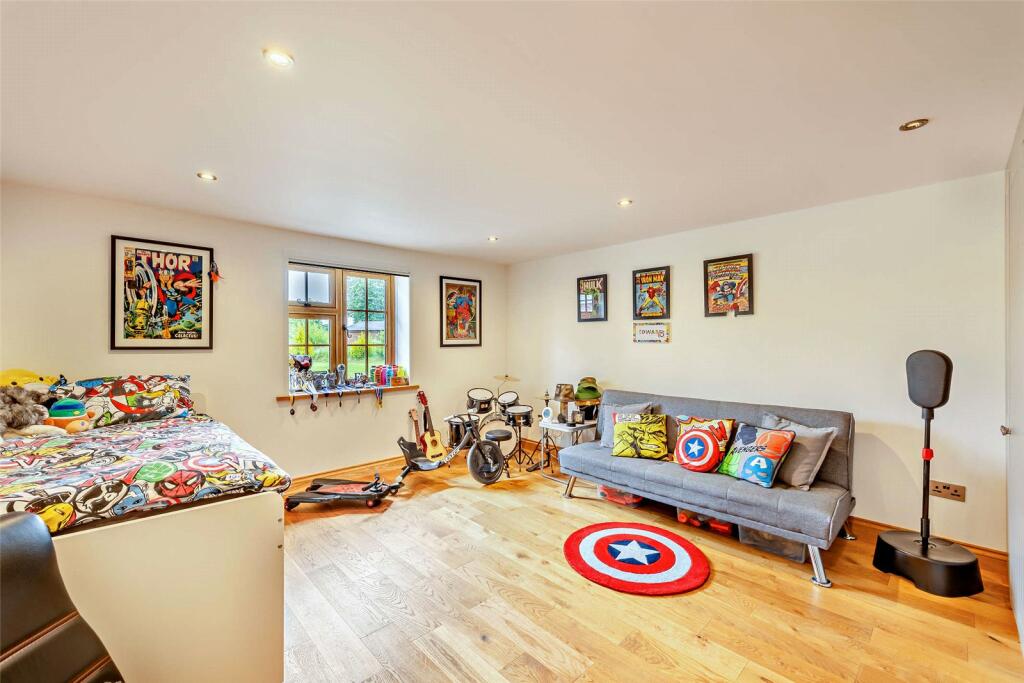 Additional property image - Lower Kinnerton, Chester, Cheshire