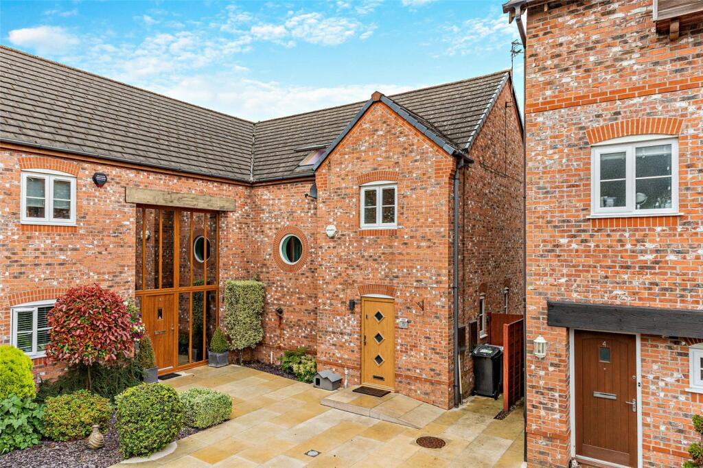 5 bedroom semidetached house for sale in Mobberley, Knutsford