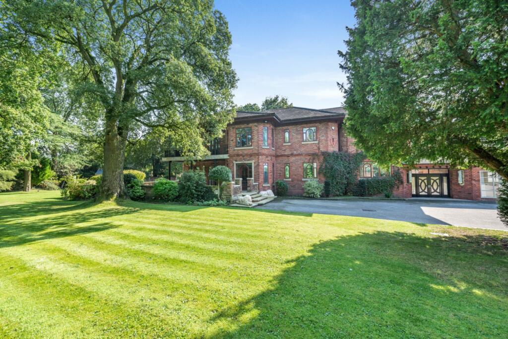 Main image of property: High Legh, Knutsford, Cheshire