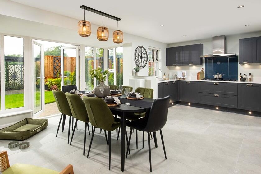 Main image of property: Oak View, Southend Road, Billericay CM11 2PP