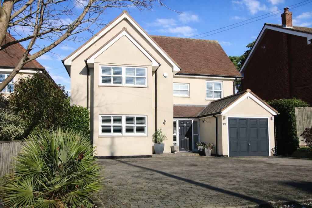 Main image of property: Rosslyn Road, Billericay