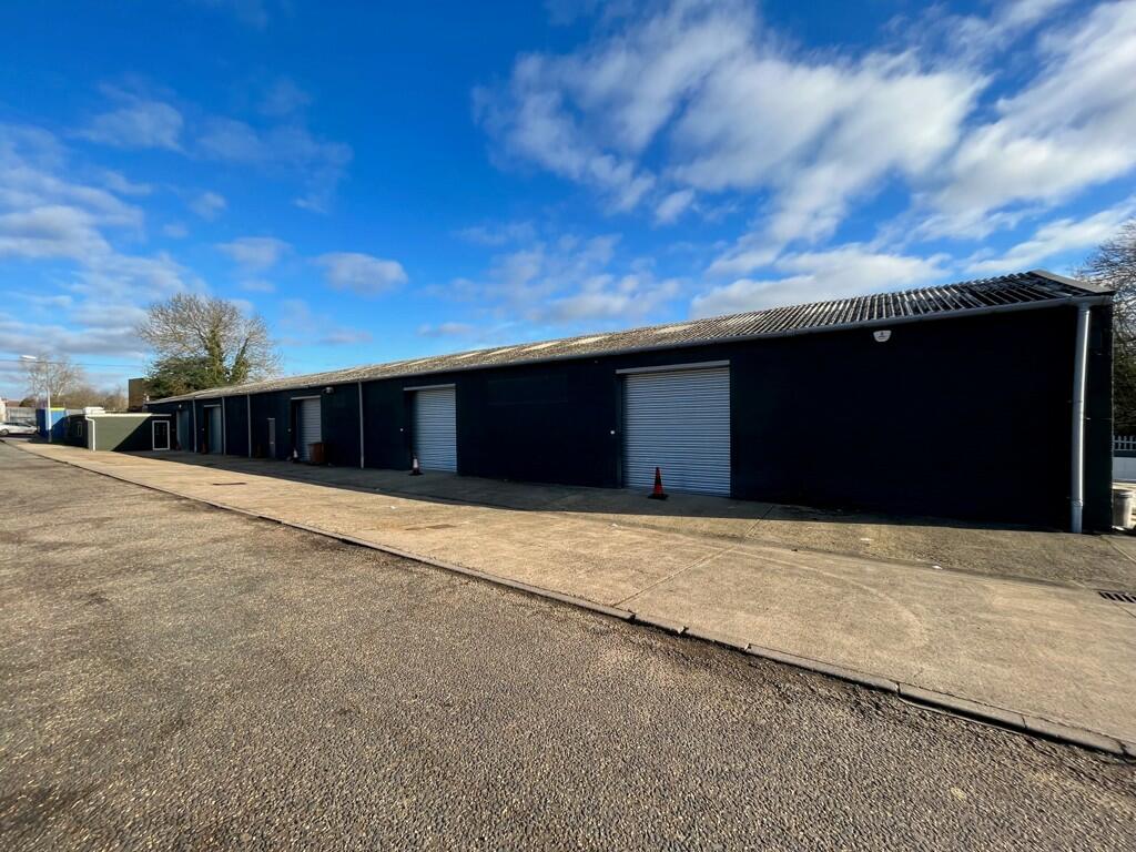 Light industrial facility to lease in Unit 7, Harrison Drive, Braintree