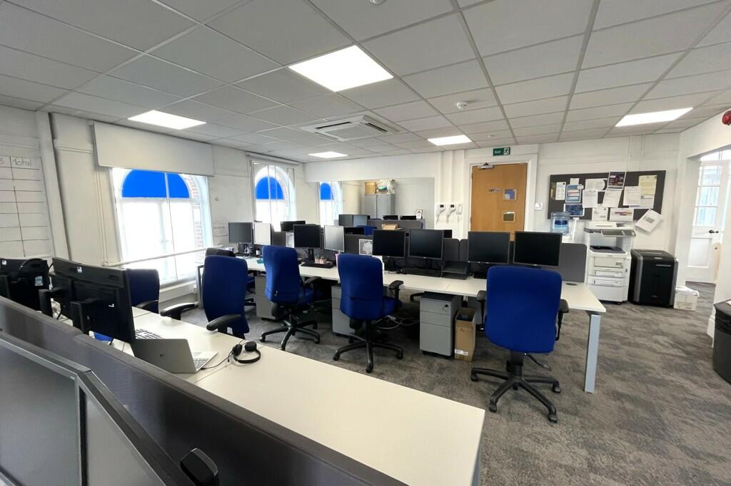 Additional property image - Part Second Floor, 1 Moulsham Street, Chelmsford, Essex, CM2