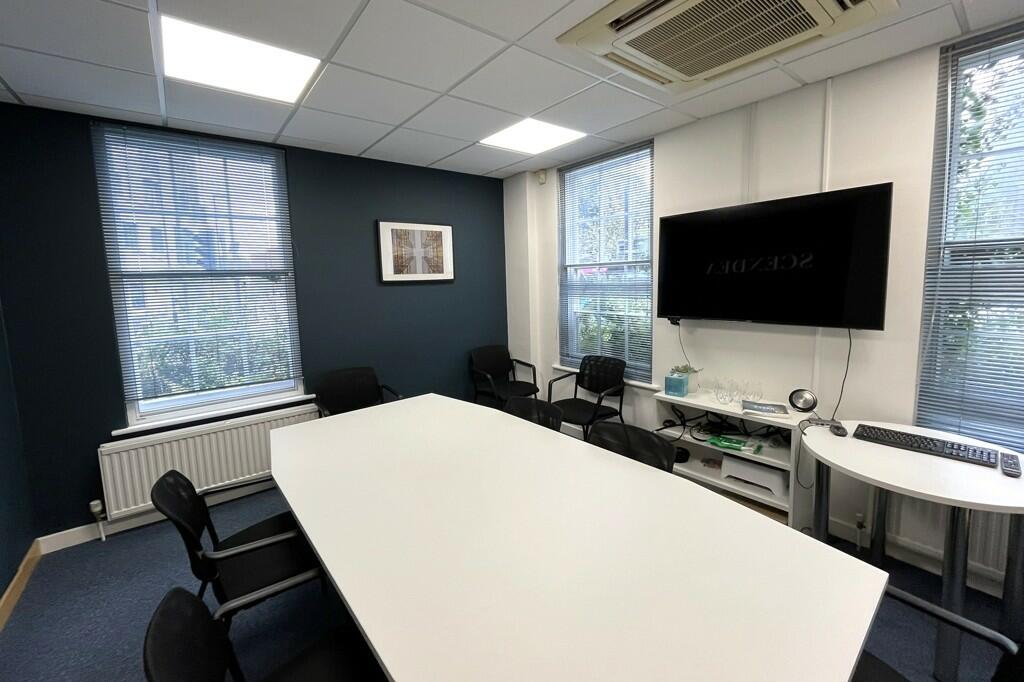 Additional property image - 20 The Causeway, Bishops Stortford, Essex, CM23