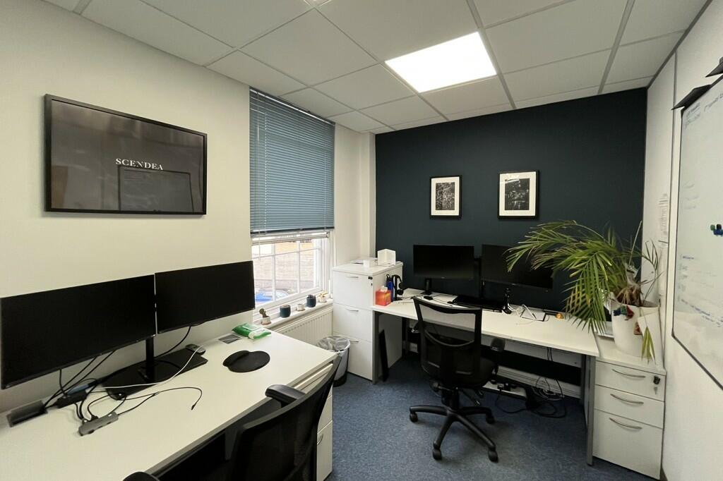 Additional property image - 20 The Causeway, Bishops Stortford, Essex, CM23