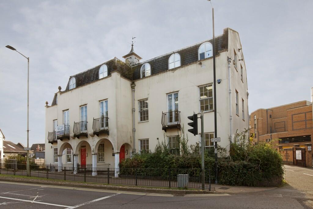 Additional property image - 20 The Causeway, Bishops Stortford, Essex, CM23