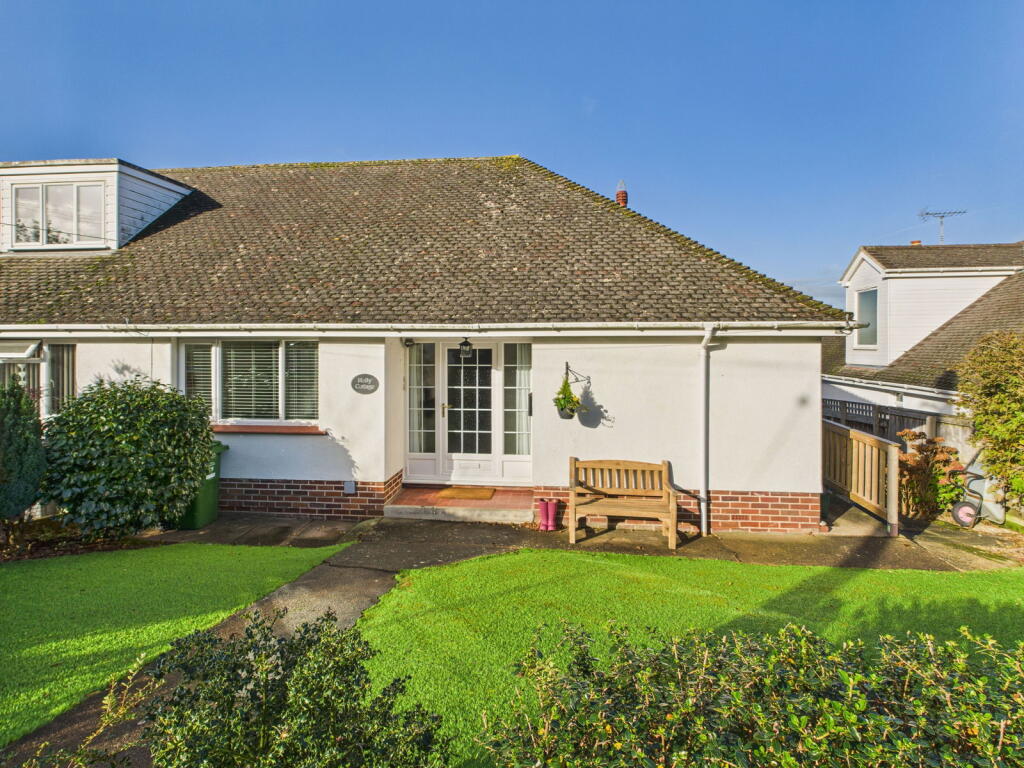 Main image of property: Higher Fortescue, Sidmouth