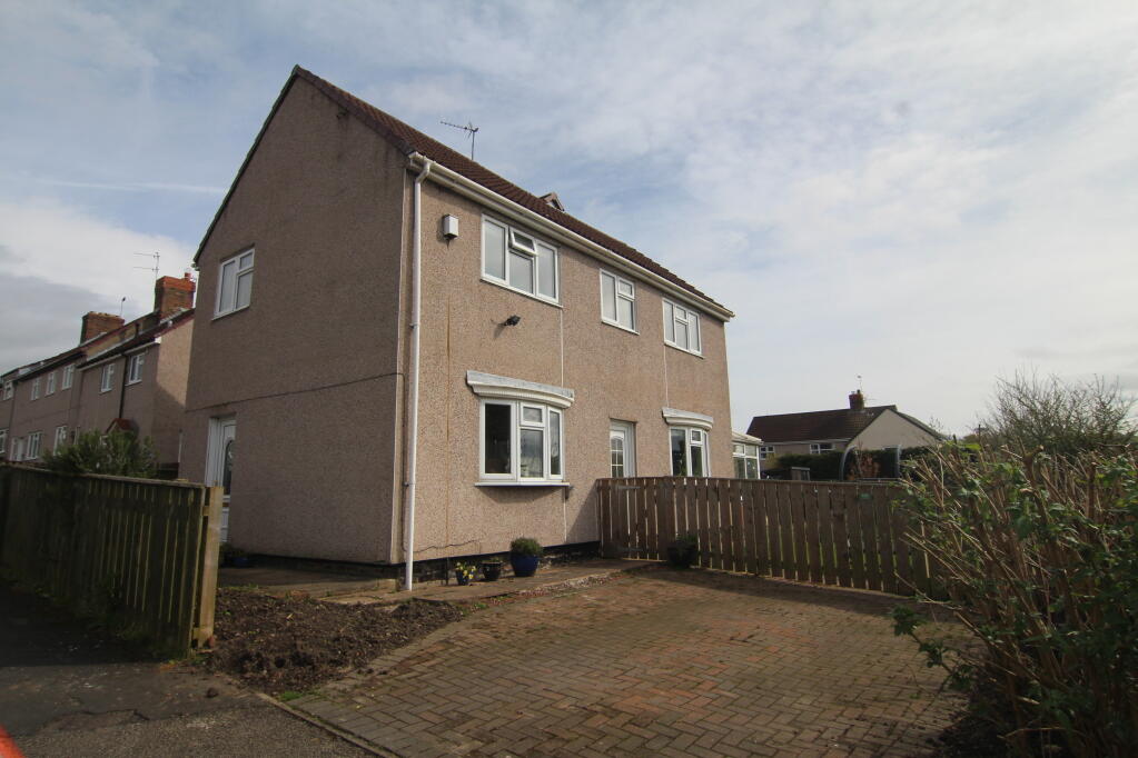 3 bedroom semidetached house for sale in Chester Gardens, Witton