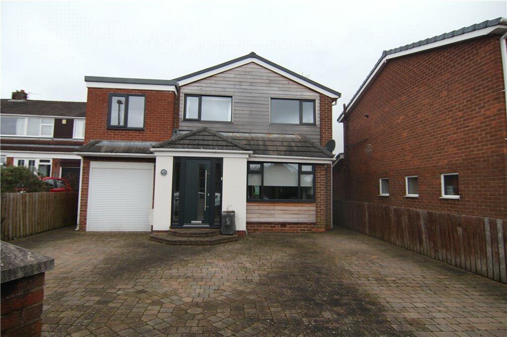 4 bedroom detached house for rent in Willowtree Avenue, Gilesgate