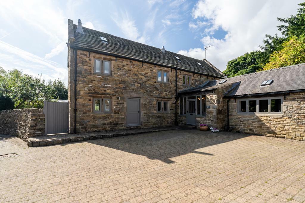 5 bedroom detached house for sale in Castle Hill, Holmesfield ...