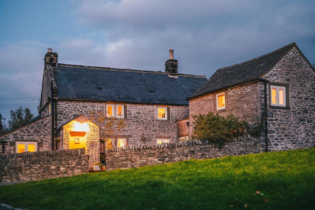 Main image of property: Over Haddon, Bakewell