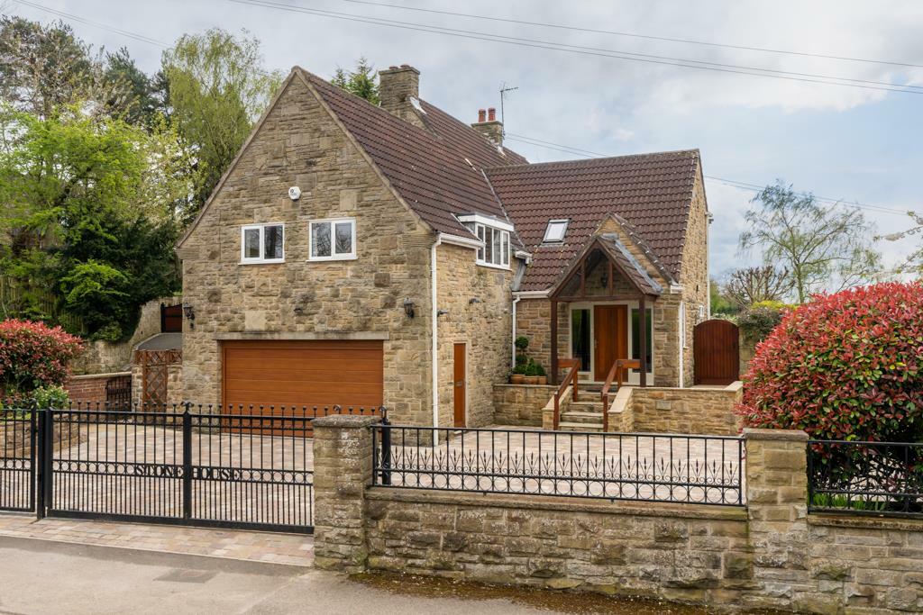 5 bedroom detached house for sale in Slay Pit Lane, Thorpe Salvin
