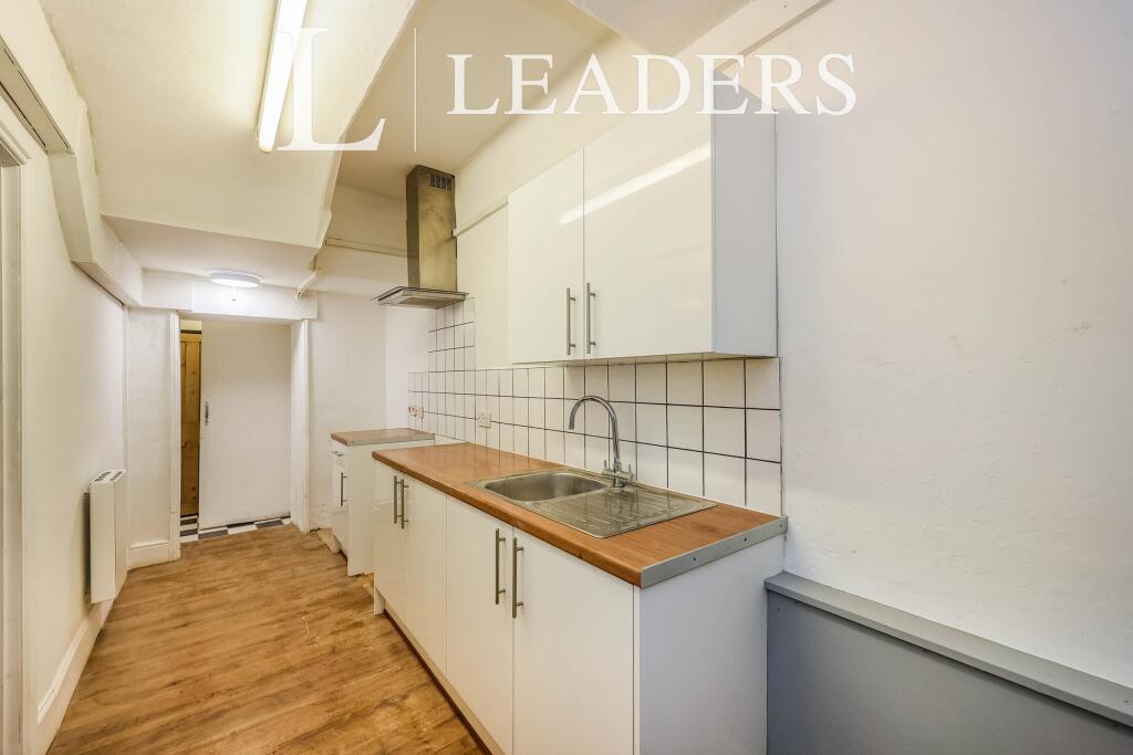 Main image of property: Norfolk Crescent
