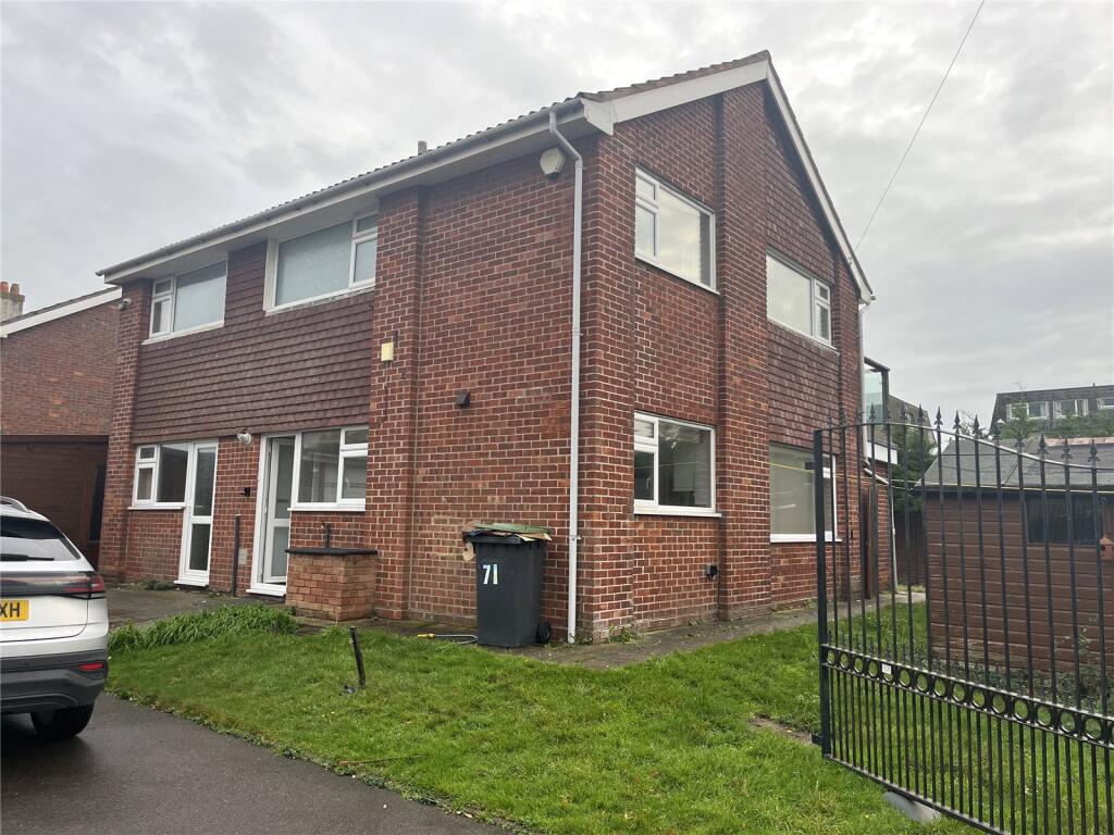 Main image of property: Southwood Road, Hayling Island, Hampshire, PO11