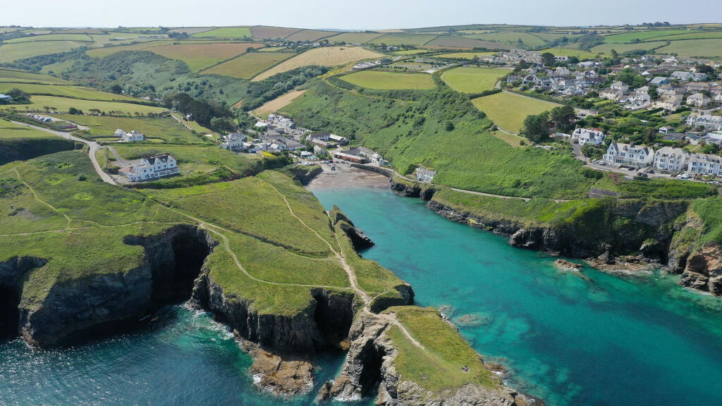 2 bedroom house for sale in Morleys Cottage, Port Isaac, PL29