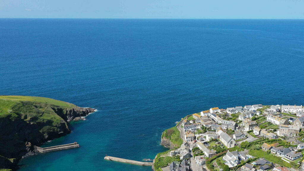 2 bedroom house for sale in Atlantic Cottage, Port Isaac, PL29