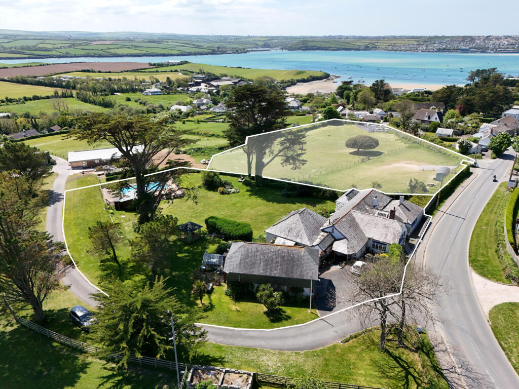 Main image of property: Cockmoyle