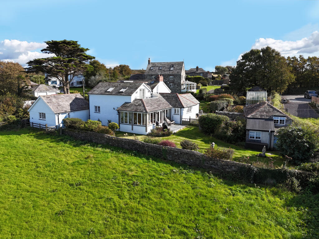 Main image of property: Trelights, PL29